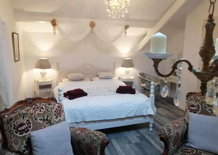 Сasa de vacaciones The Enchanted Taizé